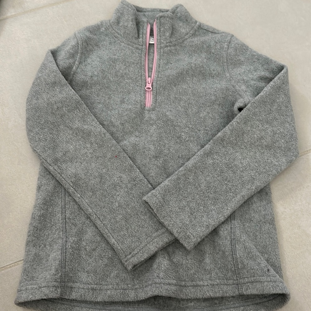 Girls Fleece pullover. Size Small 6/7